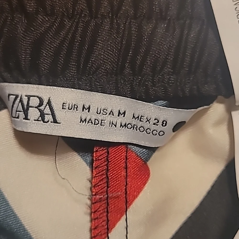 Zara Geometric Satin Wide Leg Pants, Med - Picture 7 of 9